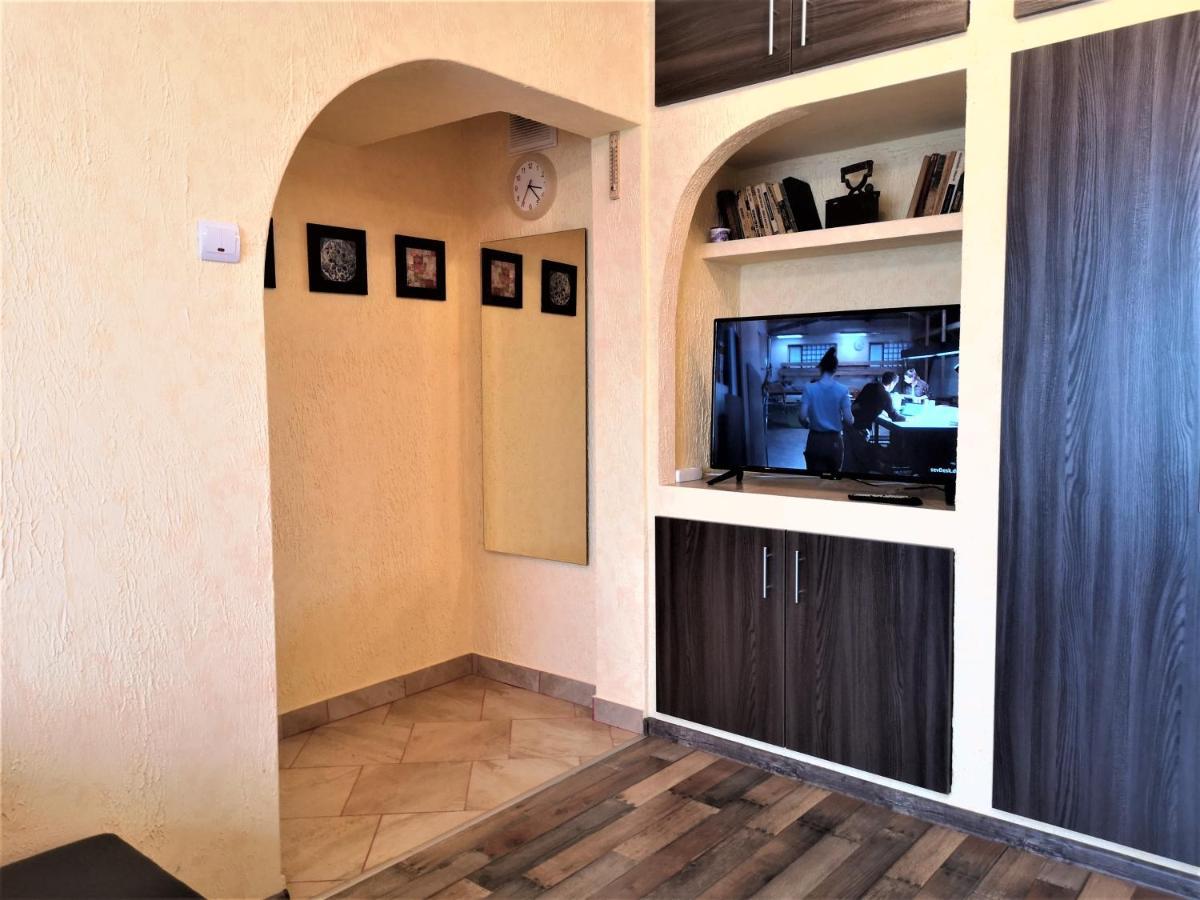 Apartament Anca Bucarest Esterno foto